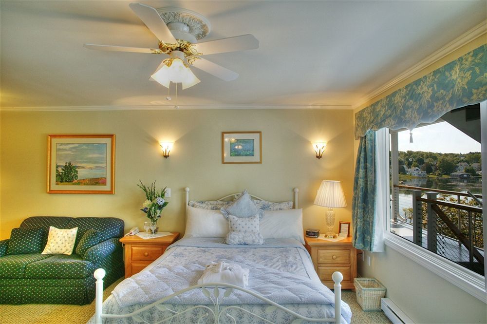 Harborage Inn On The Oceanfront Бутбей Харбър Екстериор снимка