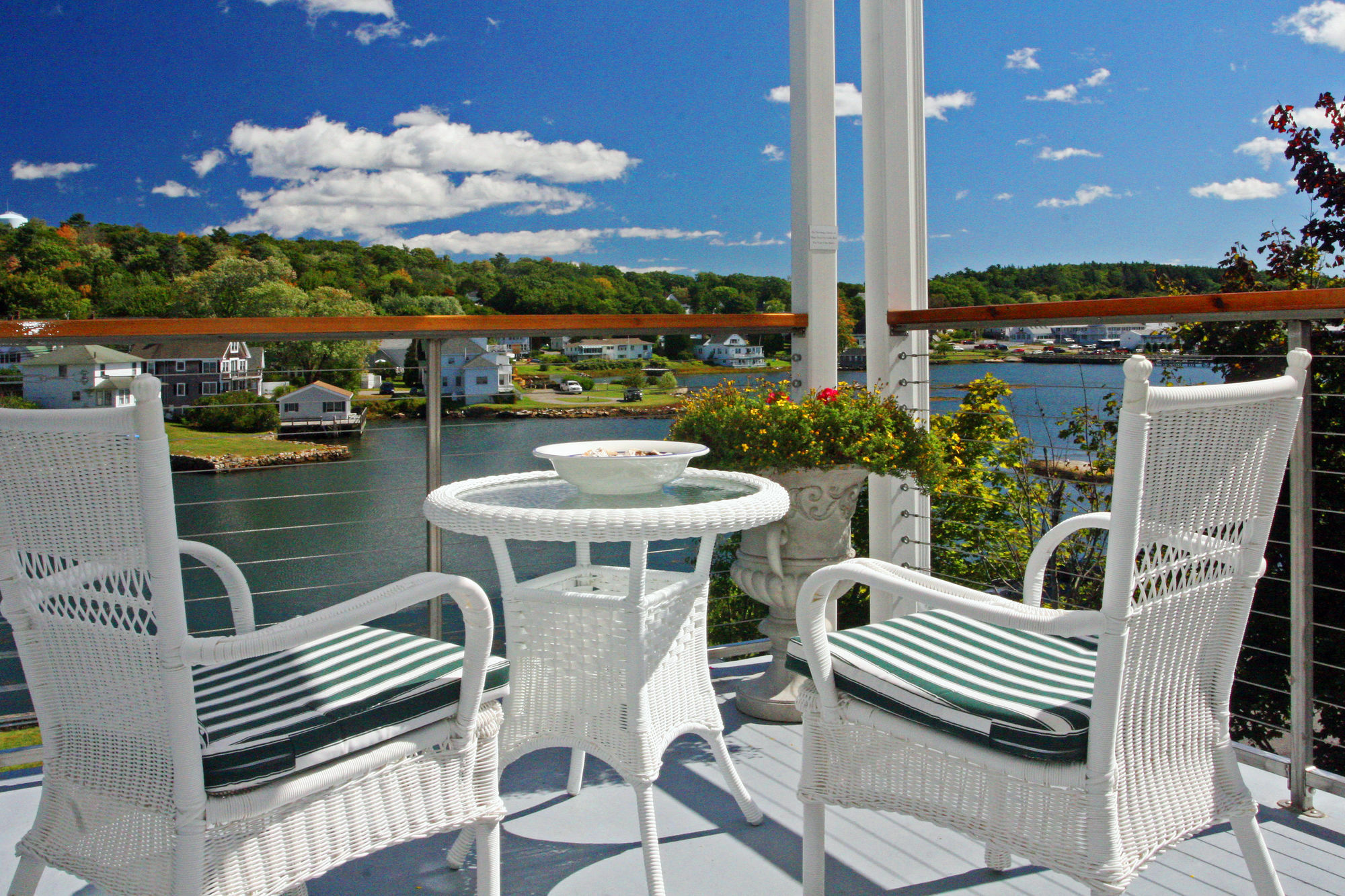 Harborage Inn On The Oceanfront Бутбей Харбър Екстериор снимка